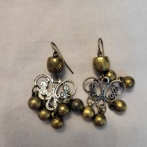 Chandelier earrings